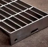 Immersion chaude en acier de bandes de roulement d'escalier de grille de Q235 T4 galvanisant