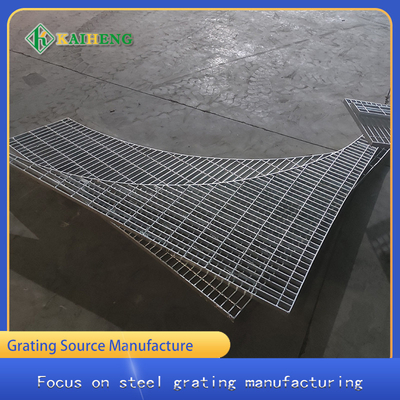 Grille galvanisée par OEM d'acier doux de grille en métal pour le bâtiment de raffinerie