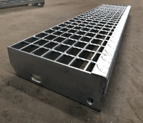 Immersion chaude en acier de bandes de roulement d'escalier de grille de Q235 T4 galvanisant