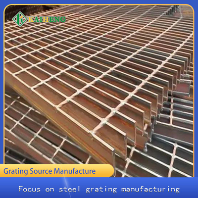 J'ai formé la grille galvanisée de barre de grille en métal d'immersion chaude
