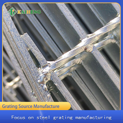 plat de grille galvanisé en métal de l'immersion 19w4 chaude pour la couverture de fossé