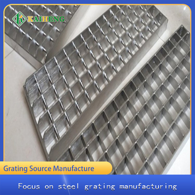 Grille adaptée aux besoins du client de couverture de drain en métal d'acier inoxydable pour l'allée