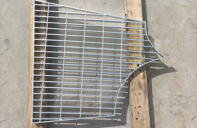 grille en acier formée