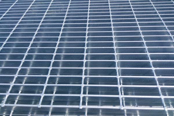 grille en acier soudée par pression