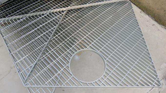 Grille en acier en métal